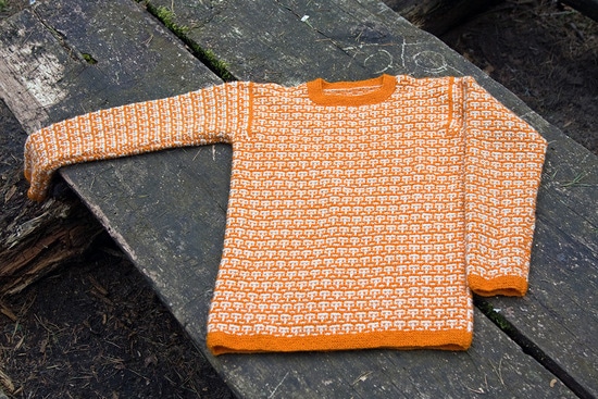 Oranžinis megztinis