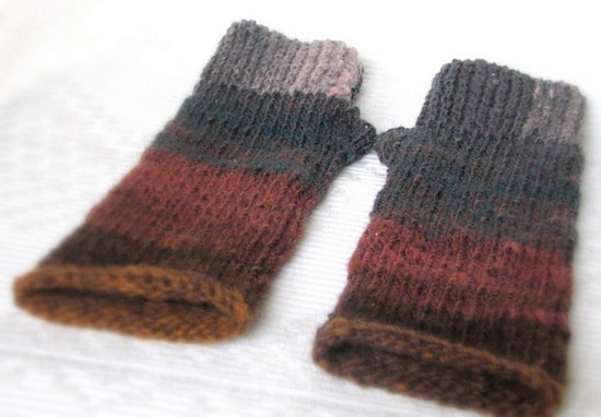 Camp Out Fingerless Mitts 
