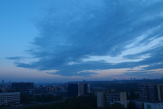 Vilniaus dangus 13 val.
