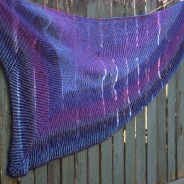 Askews Me Shawl iššūkis