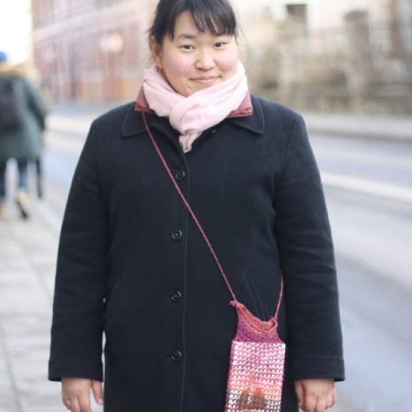 Salomėja Nėris japoniškai