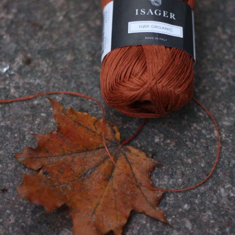 Rudeniškos spalvos linas